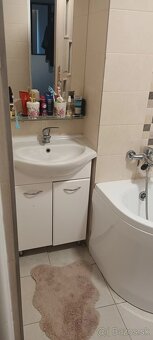 Predám 2-izbový byt s balkónom - 7