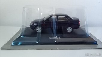 Lada, UAZ 1:43 - 7