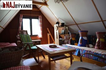 Pekná drevená záhradná chatka v záhradkárskej oblasti Martin - 7