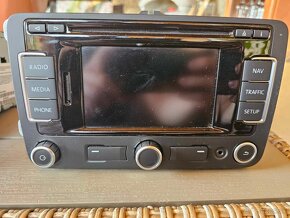 VW RNS 510, RNS 310 - 7