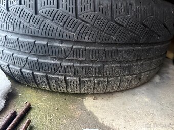 PIRELLI 2KS  245/40 R20 SOTTOZERO 3 5,5mm - 7