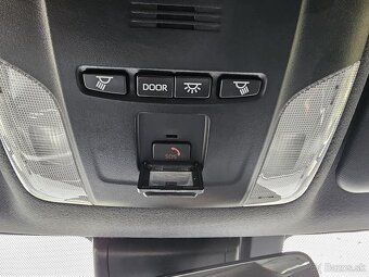 Toyota Corolla Hybrid Combi - 7