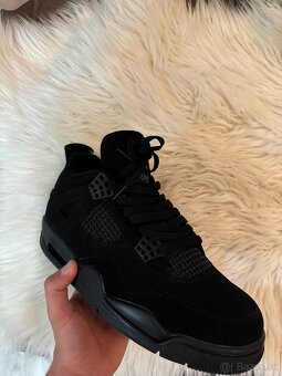 Jordan 4 - 7