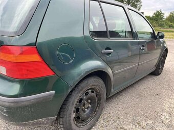 Golf IV - 7
