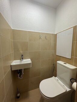 EXKLUZÍVNE Veľký 2-izbový byt po kompletnej rekonštrukcii na - 7