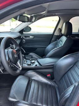 Alfa Romeo Giulia Veloce 2.2D - 7