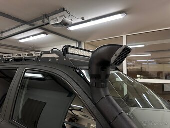 Toyota Hilux DC 3.0 A/T - 7