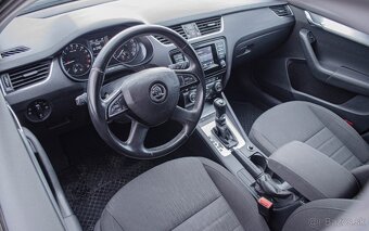 Skoda Octavia 2.0 TDI DSG 110kw - 7