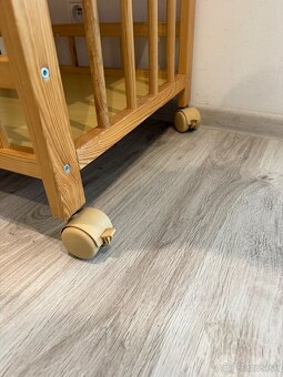 Prebaľovací pojazdný pult - 7