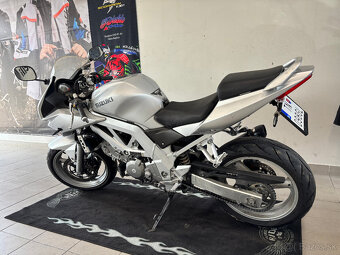 Suzuki SV650S - 7