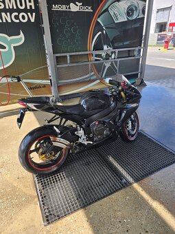 Suzuki gsxr 750 - 7