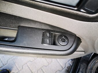 Predám FordFocus. 2.0 tdci - 7