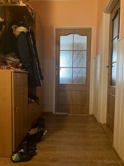 Ponúkam na predaj 4 izbový byt v centre mesta Levice. - 7