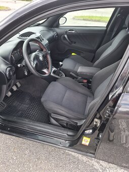 Alfa romeo 147 - 7