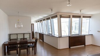 RE/MAX - 103m² - Jedinečný 2-izbový byt v centre Bratislavy - 7