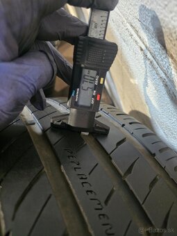 Letná sada Mercedes CLS W257 245/40 R19 a 275/35 R19 - 7