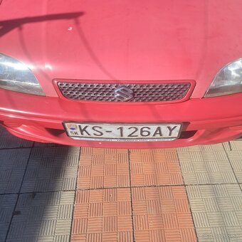 Suzuki Swift 1.3 2002 88000km - 7