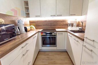 Krásny 3-izbový byt s balkónom, 71 m², Bajkalská ul., Nový R - 7