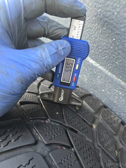 Zimná Sada Volkswgen T5/T6 215/60 R17 C - 7