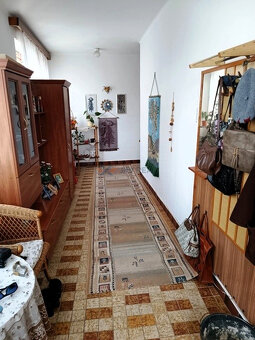 Predaj priestranného rodinného domu - 340 m² v lukratívnej l - 7