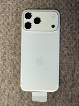 NOVÝ Apple iPhone 17 Pro Max 512GB Strieborný (e-SIM) - 7