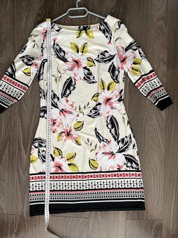 Primark damske kvetinove saty M - 7