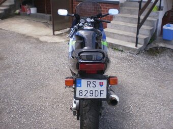 Honda CBR 600 f - 7