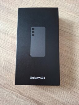 Samsung Galaxy S24 8G 256GB Onyx Black Dual-SIM - 7