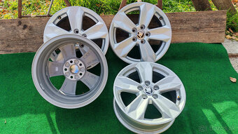 5x100 R15 --- ŠKODA FABIA 4 , AUDI A1 ... - 7