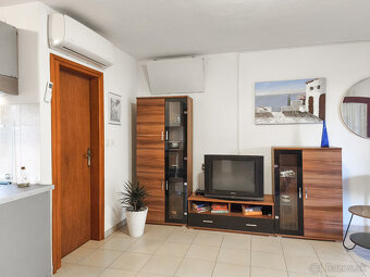 Na predaj 3-izbový apartmán na ostrove Vir v Chorvátsku - 7