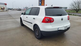 Volkswagen Golf V - 7