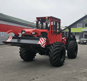 Predám Lesný traktor, nie LKT - 7