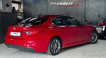 Alfa Romeo Giulia 2.2 Diesel 136 AT - 7