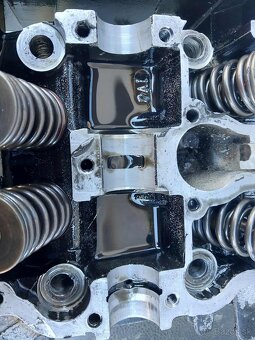 Yamaha XT 600 2KF vrch motora - 7