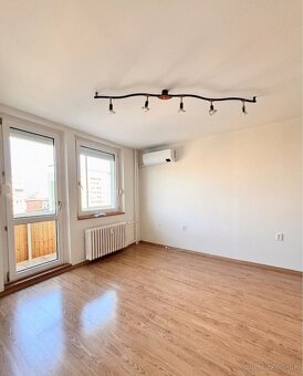 TREEF | NA PREDAJ 2-izbový byt na Družbe - 7