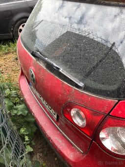 Rozpredam Volkswagen passat b6 combi cerveny - 7