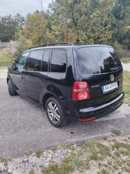 Volkswagen Touran 1.9tdi- 2010 - 7