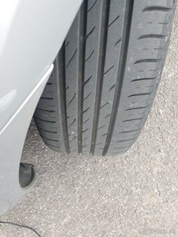 Octávia Combi 3 - 7