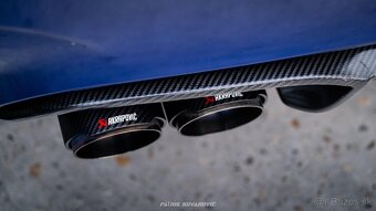 BMW M4 COMPETITION - 7