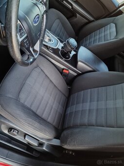 Ford Galaxy 2.0TDCi 150 Titanium A/T8 110KW SR Prvý majiteľ - 7