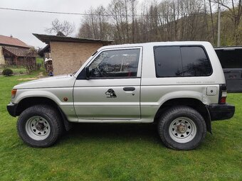 MITSUBISHI PAJERO 2.5TD - 7