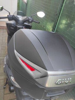 Suzuki Burgman 125 - 2.000km - 7