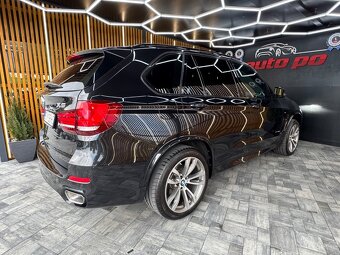 BMW X5 xDrive40d A/T - 7
