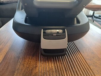 Maxi Cosi Cabriofix + zakladna Familyfix - 7