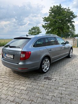 Skoda superb - 7