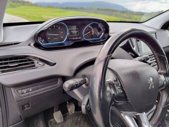 Peugeot 2008 | 1,6 HDI | - 7