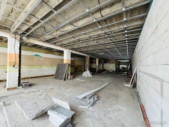 Na prenájom obchodné priestory v centre Žiliny, 250 m² s