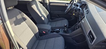 VW Touran 2.0Tdi 7 miestne - 7