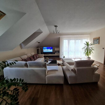 REZERVOVANÉ LUXUSNÝ RODINNÝ APARTMÁNOVÝ DOM 350 M2 S POZEMK - 7
