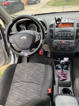 KIA Ceed - 7